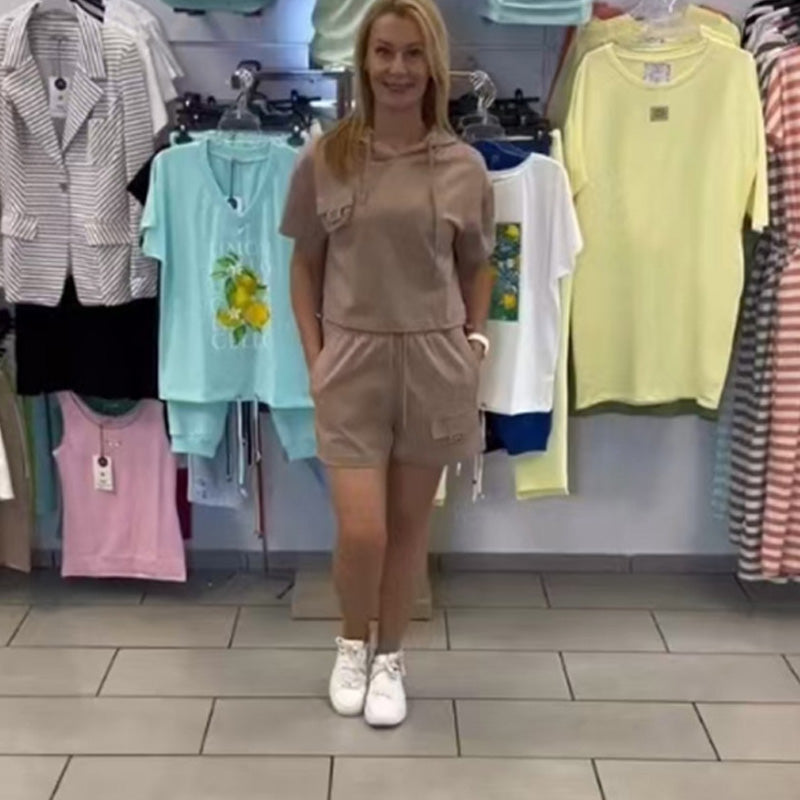 Sommardräkt Med Huva Och Kortärmade Shorts För Kvinno