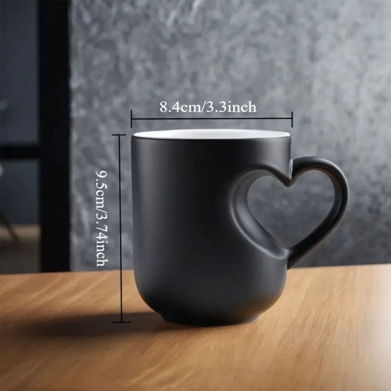 ⏳Begränsad tid 50 % rabatt⏰Keramikmugg med färgskiftande hjärtformigt handtag till alla hjärtans dag💖☕