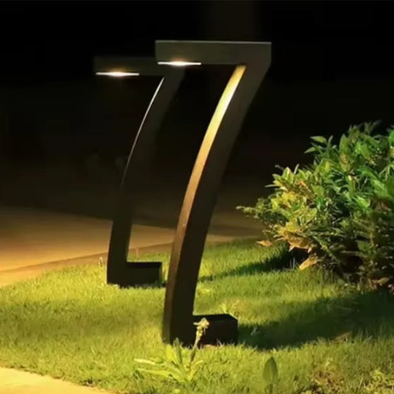 đSolcellsdriven markbelysning i form av siffran 7 för innergĂ„rdenđĄđĄMycket effektiv solenergi, vĂ€derbestĂ€ndig, inga elkostnaderđ°