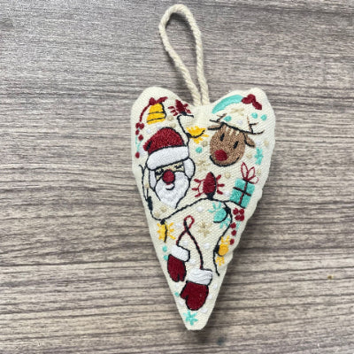 🎅Bästa julklappen💖Handbroderikit "Hjärtformad jultomte - DIY-dekoration för julgran, dörr och present | Inkl. tyg, garn och instruktioner | Perfekt julklapp 2026