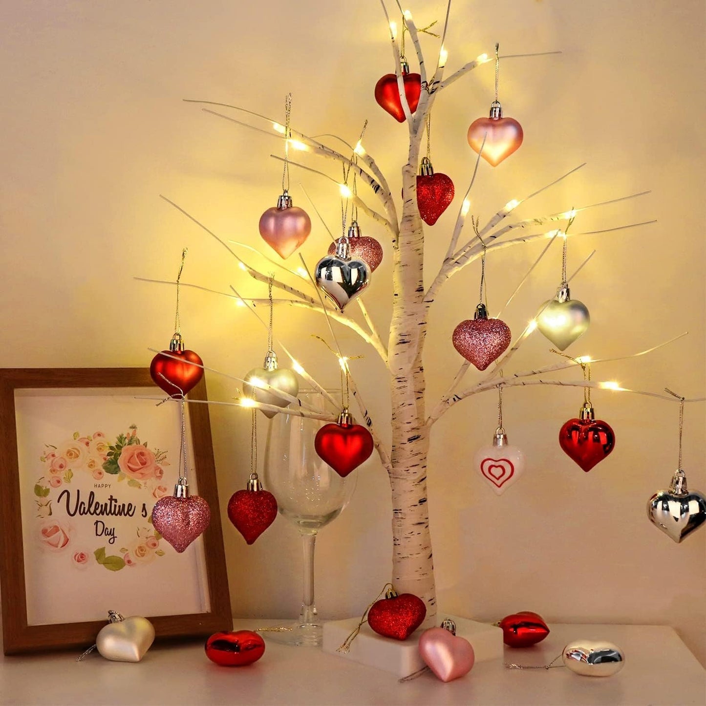 🔥Valentinsdagdekoration: Upplyst björk med hjärtformade ornament🔥Valentinsdagdekoration: Upplyst björk med hjärtformade ornament
