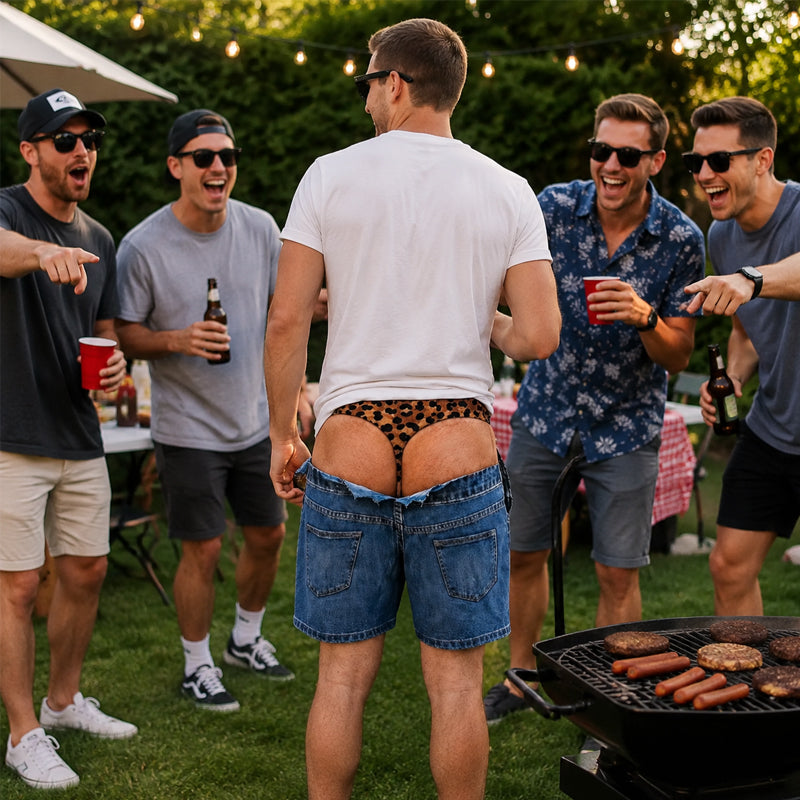 Roliga badshorts i leopardmönster som ser ut som jeans | Originella badshorts med illusionseffekt