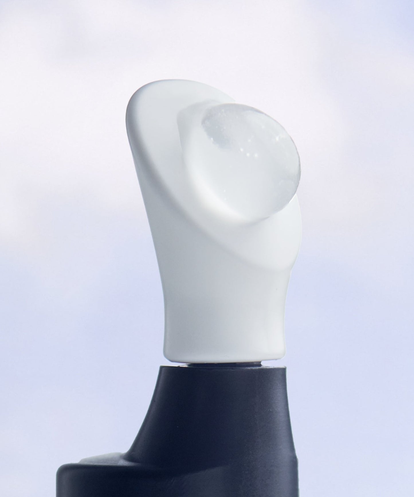 Återfuktande, Närande, Vårdande Och Uppljusande Ögonkrä/Moisturizing, nourishing, caring and brightening eye skin eye cream