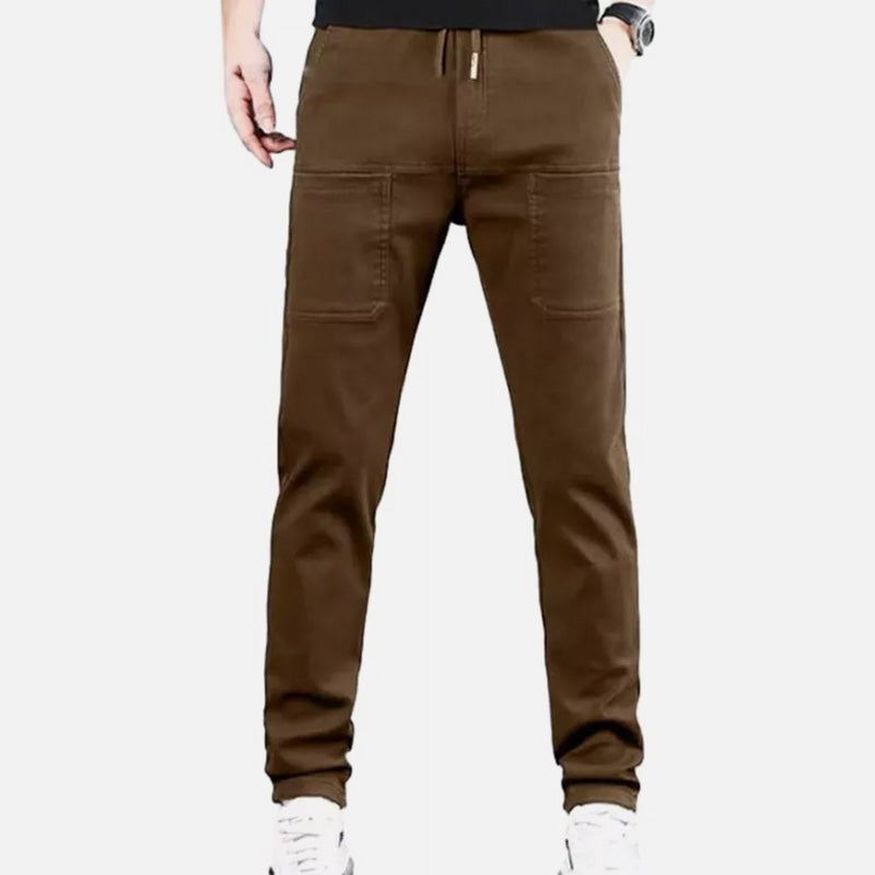 Slitesterk Cargo-bukse med hög stretch i flera fickor/Durable cargo pants with high stretch and multiple pockets