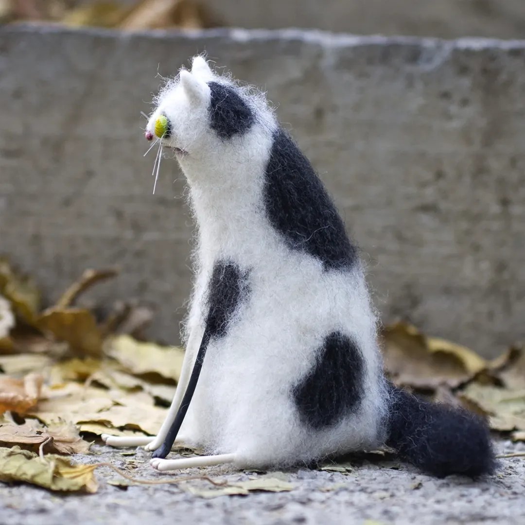 🎄✨Familjärer av ullfilt – originella handgjorda följeslagare